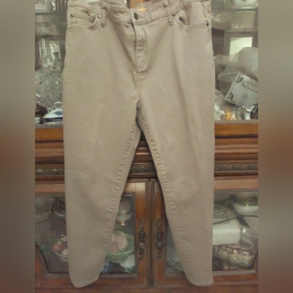 VINTAGE ELLEN TRACY JEANS TAN SZ. 14 PERFECT CONDITION DRY CLEANED ALWAYS